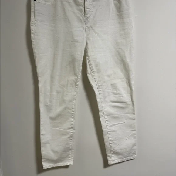 Talbots Simply Flattering White Denim Pants - Picture 2 of 16